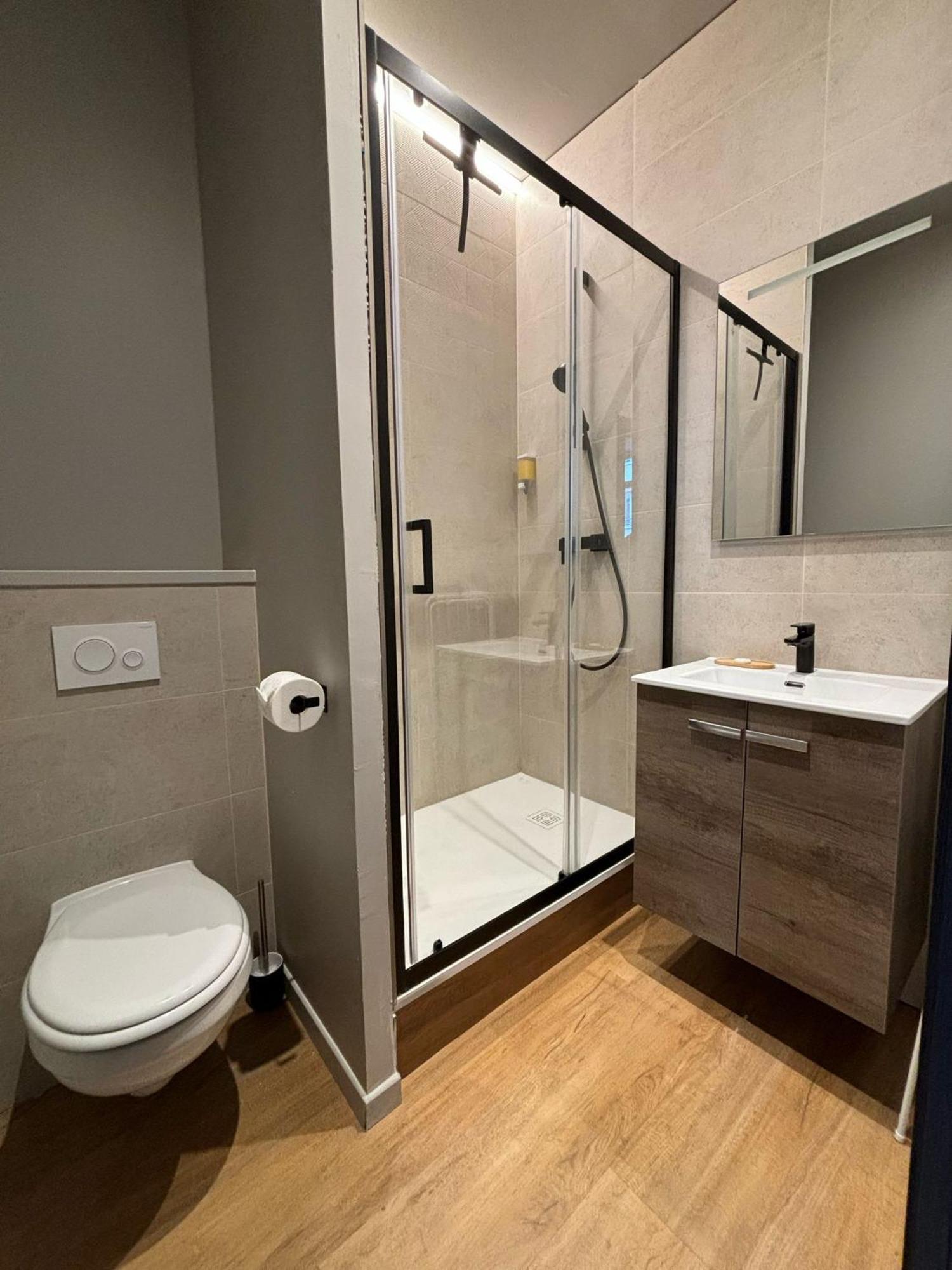 Apartment Le 12 Wifi Cosy Parking Gratuit 10